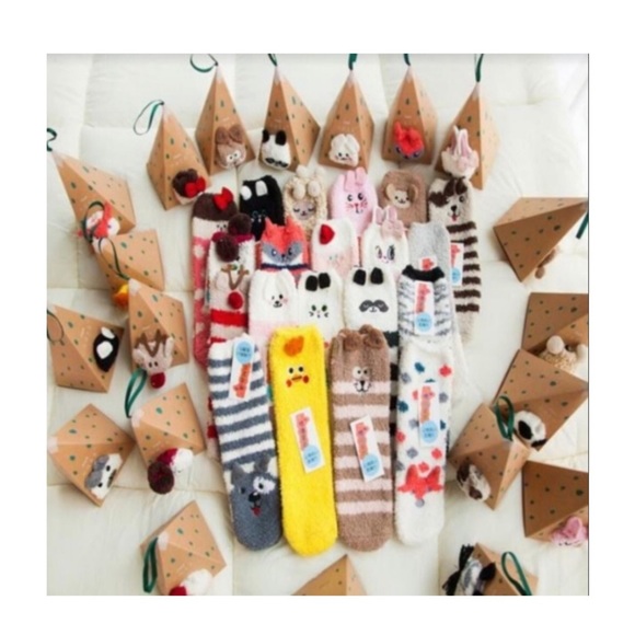 ❌SOLD❌ Dog Fuzzy Sock w/Stocking-Ornament Box - Picture 3 of 4